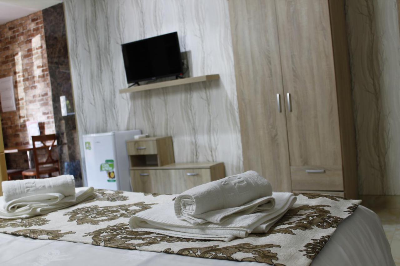 Apartmanovy Wellness Garni Hotel Relax Senec Exterior photo